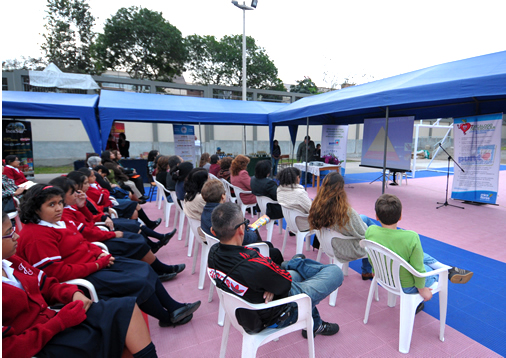 Kioscos escolares deben incluir alimentos saludables. Kioscos escolares deben incluir alimentos saludables.