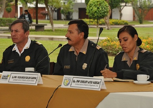 Autoridades locales comprometidas en seguridad ciudadana Autoridades locales comprometidas en seguridad ciudadana