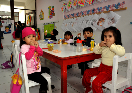 Vecinos de Miraflores tienen a su disposición institución de educación inicial para sus hijos. Vecinos de Miraflores tienen a su disposición institución de educación inicial para sus hijos.