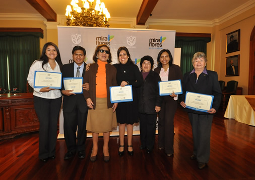 Trabajadores que presentaron iniciativa Miraflores accesible e inclusiva. Trabajadores que presentaron iniciativa Miraflores accesible e inclusiva.