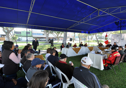 Vecinos participaron en la sesión descentralizada del Comité Distrital de Seguridad Ciudadana. Vecinos participaron en la sesión descentralizada del Comité Distrital de Seguridad Ciudadana.