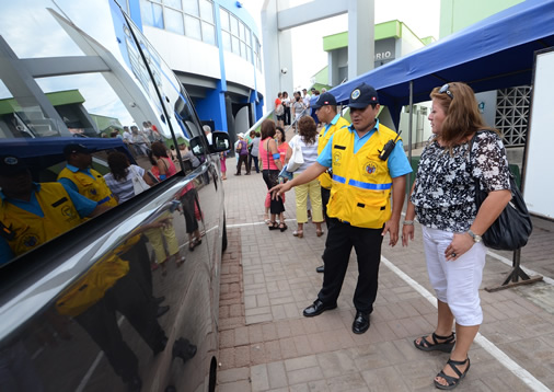Inspectores municipales verificarán condiciones de transporte escolar Inspectores municipales verificarán condiciones de transporte escolar