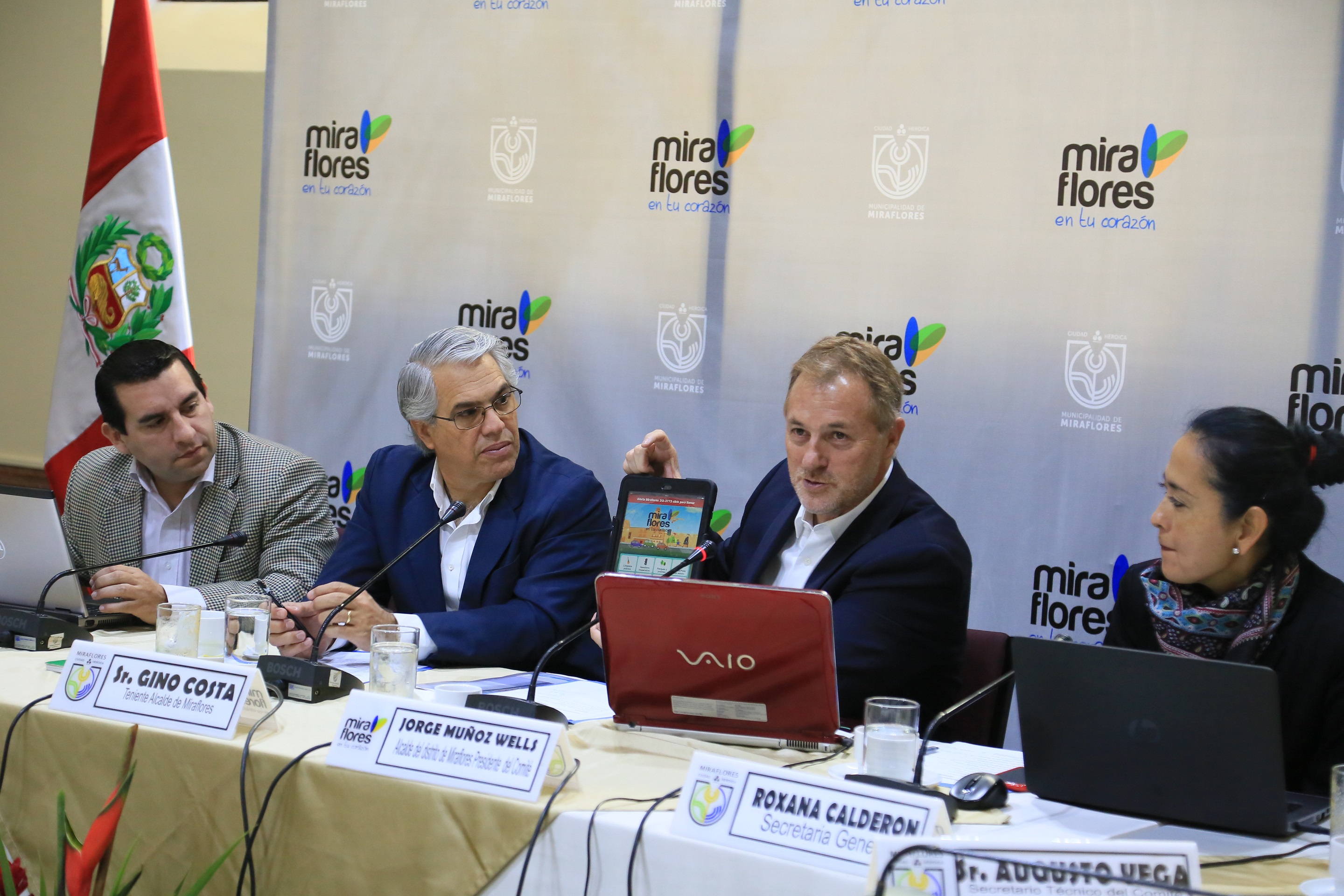 http://www.miraflores.gob.pe/Gestorw3b/files/img/8898-17047-02-codisec.jpg