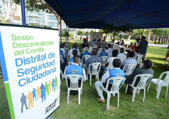 http://www.miraflores.gob.pe/Gestorw3b/files/img/9223-19056-dsc_9509.jpg