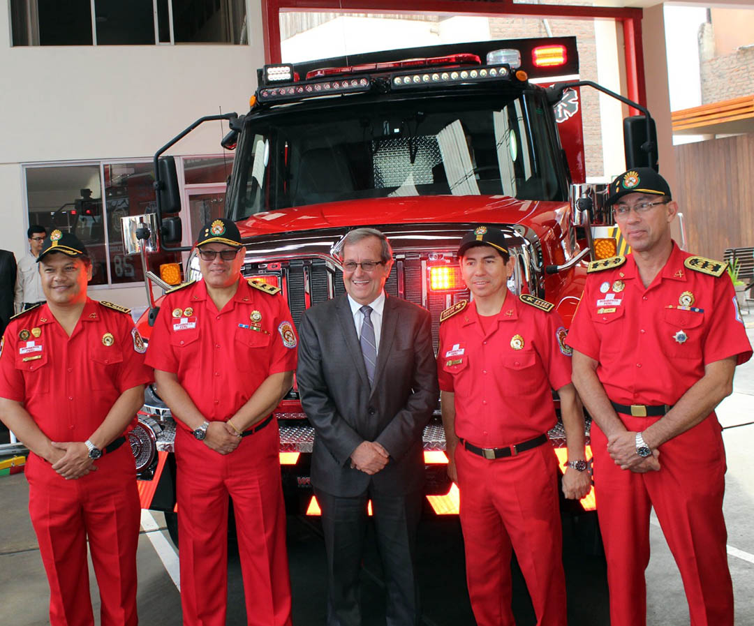 entrega-unidad-medica-bomberos-04.jpeg