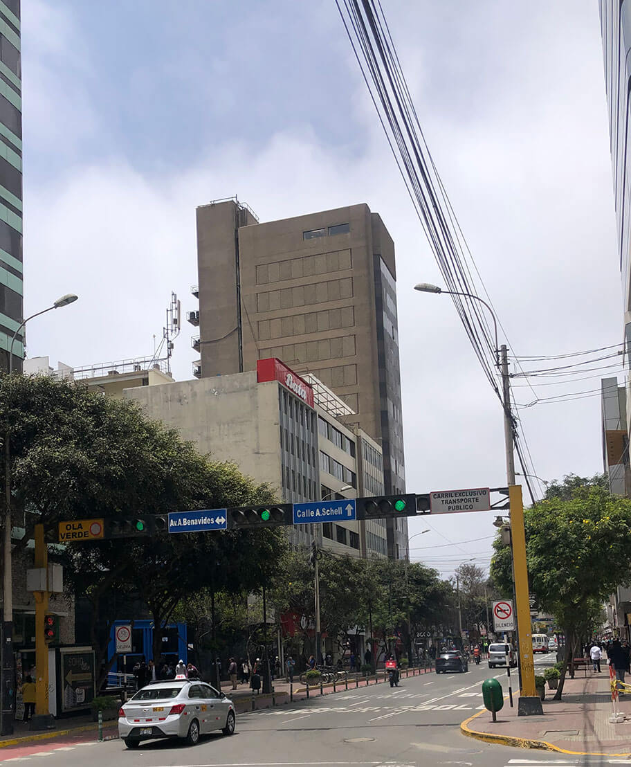 Avenida José A. Larco