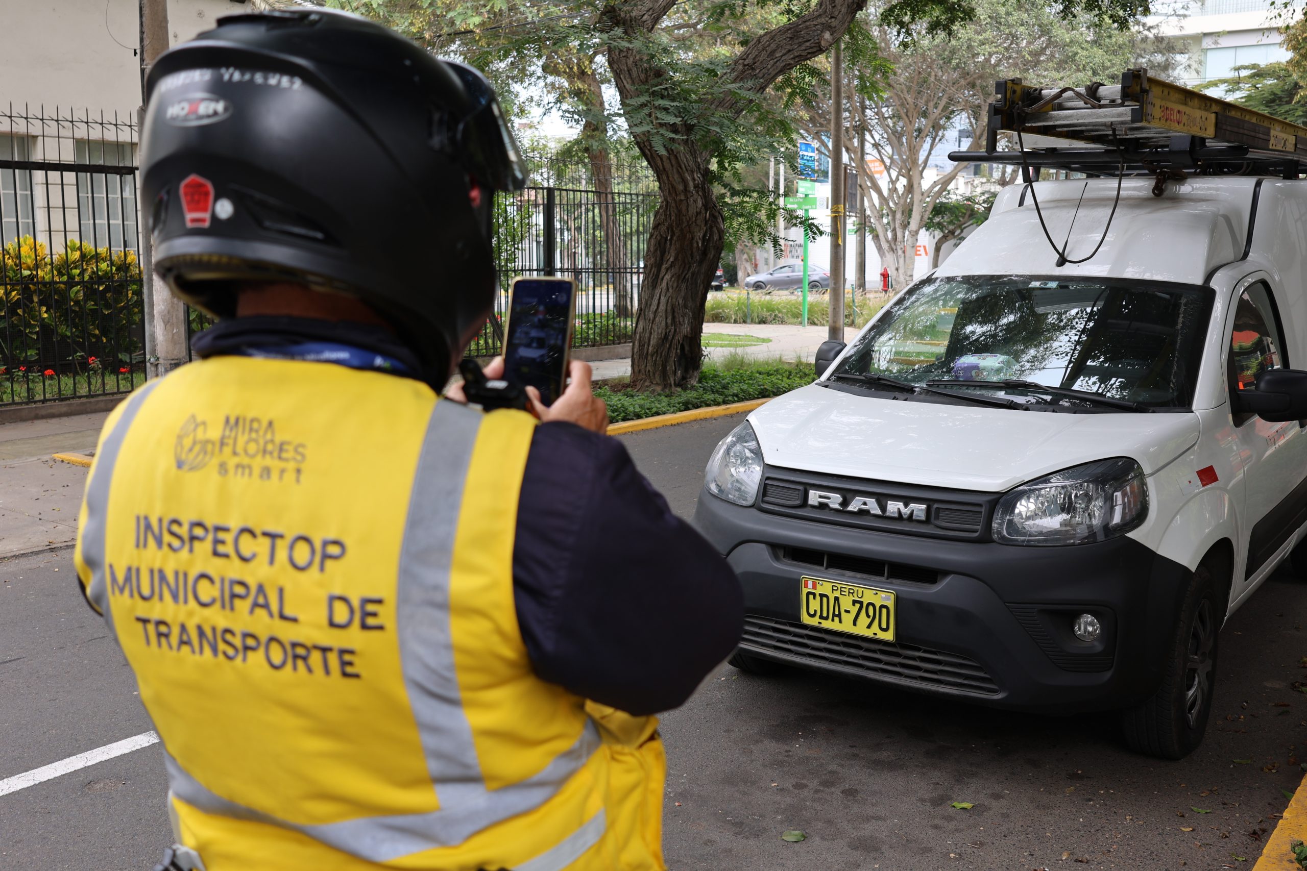 Miraflores: se impusieron más de 12 000 – El reportero andino